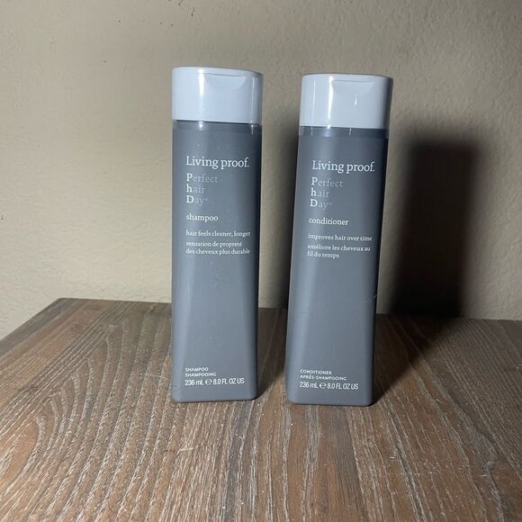 Living proof phd shampoo and conditioner set - Picture 1 of 1
